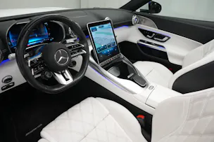 MERCEDES-BENZ AMG SL 63 4M Speedshift MCT *Designo Mattlackierung*