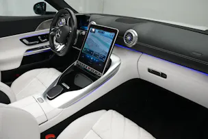 MERCEDES-BENZ AMG SL 63 4M Speedshift MCT *Designo Mattlackierung*