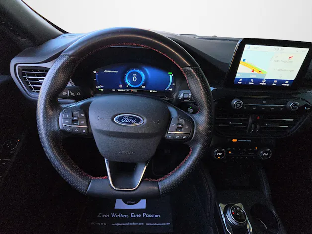 FORD Kuga 2.5 Hybrid ST-Line X 4x4