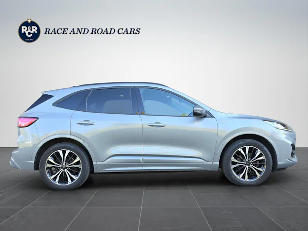 FORD Kuga 2.5 Hybrid ST-Line X 4x4