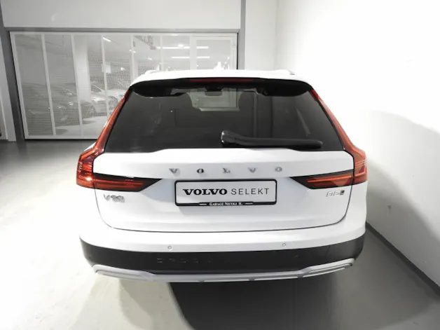VOLVO V90 Cross Country 2.0 B5 Plus AWD