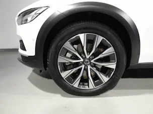 VOLVO V90 Cross Country 2.0 B5 Plus AWD