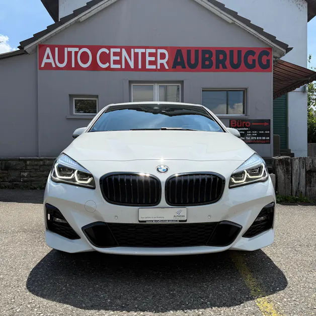 BMW 220d xDrive Active Tourer Steptronic M Sport *LEDER-SITZE - PANORAMA-DACH*