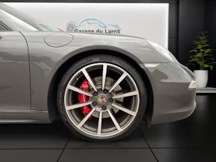 PORSCHE 911 Carrera 4S PDK