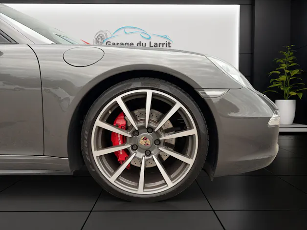 PORSCHE 911 Carrera 4S PDK