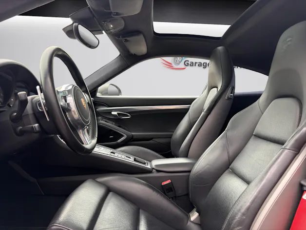 PORSCHE 911 Carrera 4S PDK