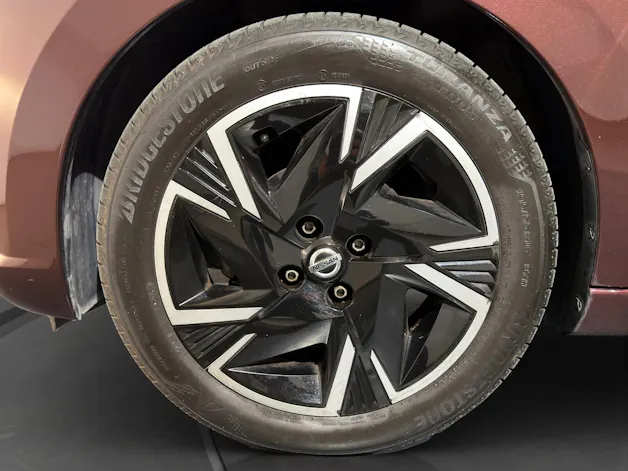 NISSAN Micra IG-T n-design