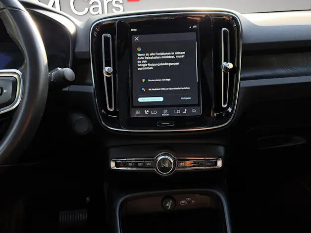 VOLVO C40 P8 Twin Recharge AWD