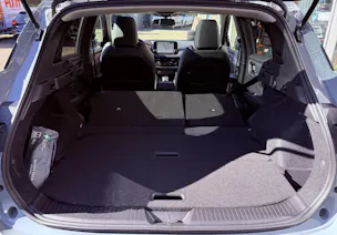 NISSAN Qashqai 1.3 DIG-T MHEV Premiere Edition Xtronic