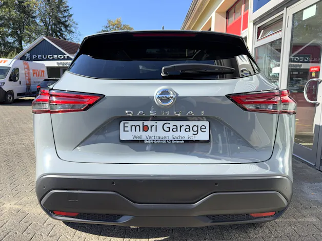 NISSAN Qashqai 1.3 DIG-T MHEV Premiere Edition Xtronic