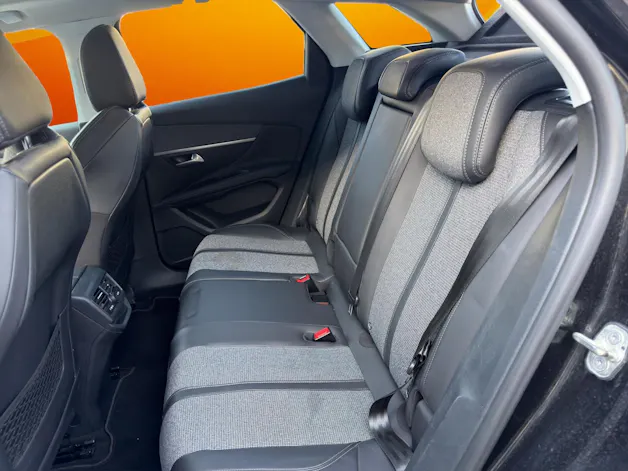 PEUGEOT 3008 1.6 THP Allure EAT