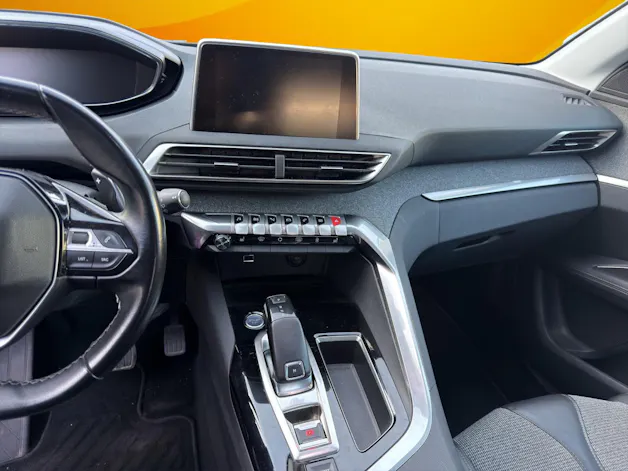 PEUGEOT 3008 1.6 THP Allure EAT