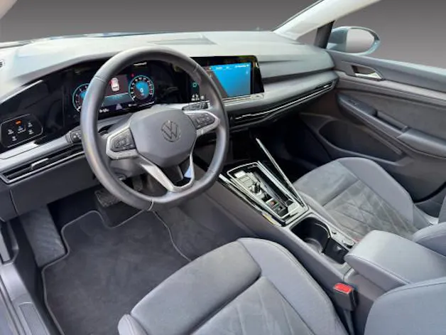 VW Golf 2.0 TSI Style DSG 4M