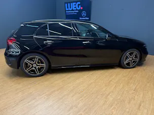 MERCEDES-BENZ A 200 - AMG - NightStar / DISTRONIC / 360 Grad Kamera