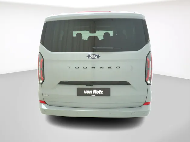FORD Tourneo Custom L1 2.5 Plug-in-Hybrid Titanium X