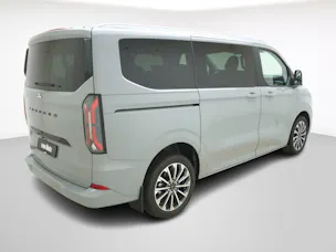 FORD Tourneo Custom L1 2.5 Plug-in-Hybrid Titanium X