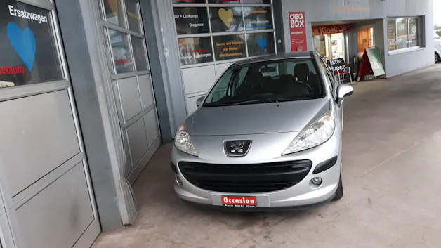 PEUGEOT 207 1.6 16V XS