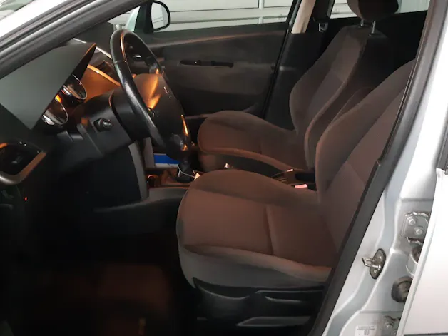 PEUGEOT 207 1.6 16V XS
