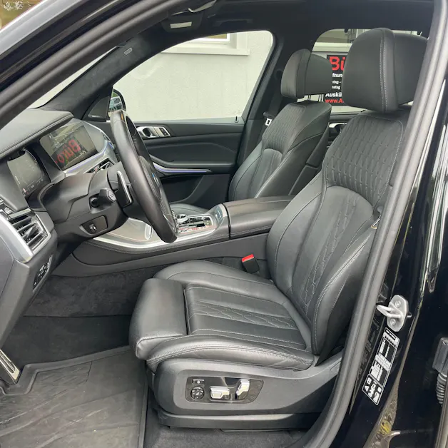 BMW X5 xDrive 48V 40d M Sport Steptronic *7 SITZE / LUFT-FEDERUNG / STAND-HEIZUNG / NP: Fr. 152‘950.-*