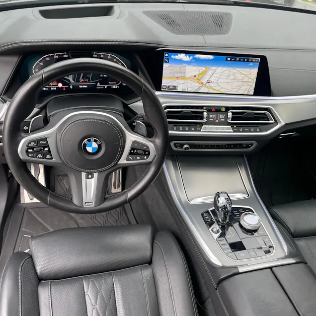 BMW X5 xDrive 48V 40d M Sport Steptronic *7 SITZE / LUFT-FEDERUNG / STAND-HEIZUNG / NP: Fr. 152‘950.-*