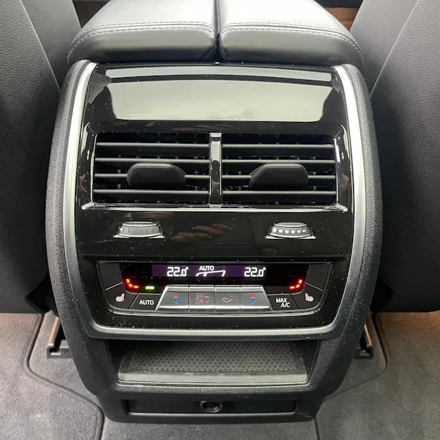 BMW X5 xDrive 48V 40d M Sport Steptronic *7 SITZE / LUFT-FEDERUNG / STAND-HEIZUNG / NP: Fr. 152‘950.-*
