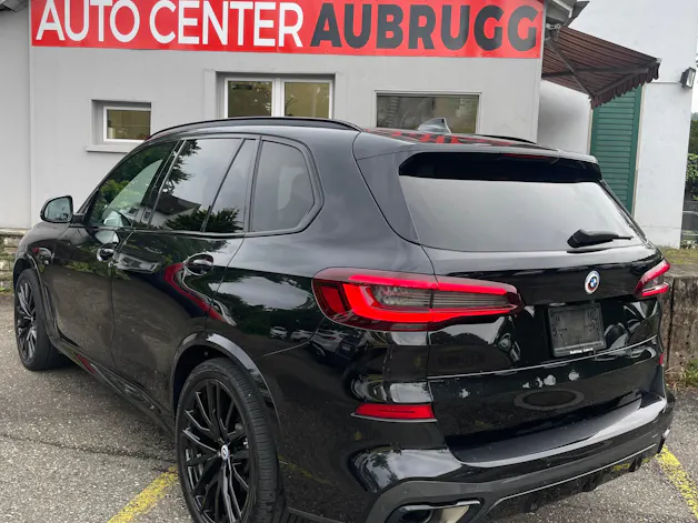 BMW X5 xDrive 48V 40d M Sport Steptronic *7 SITZE / LUFT-FEDERUNG / STAND-HEIZUNG / NP: Fr. 152‘950.-*
