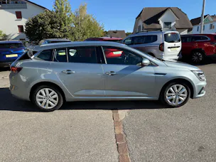 RENAULT Mégane Grandtour 1.5 dCi Zen EDC