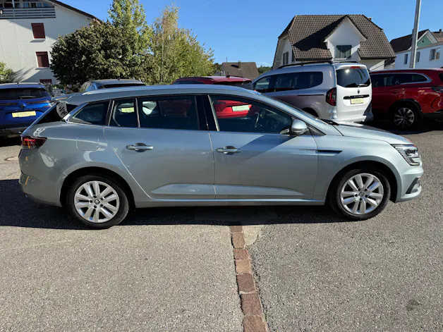 RENAULT Mégane Grandtour 1.5 dCi Zen EDC