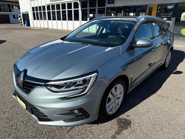 RENAULT Mégane Grandtour 1.5 dCi Zen EDC
