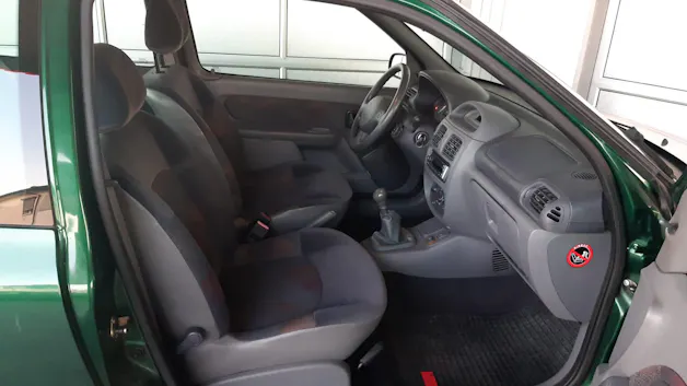 RENAULT Clio 1.2