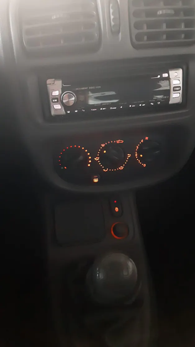 RENAULT Clio 1.2