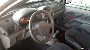 RENAULT Clio 1.2