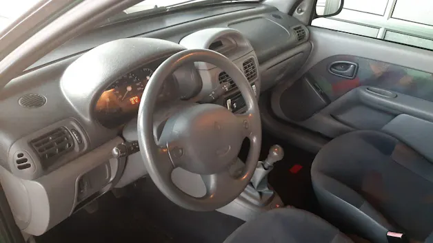 RENAULT Clio 1.2