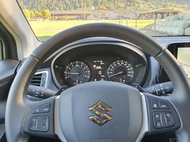 Suzuki S-Cross 1.4 T Compact+ Hybrid AllGrip
