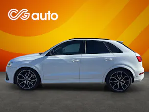 AUDI RS Q3 2.5 TFSI performance quattro S-tronic