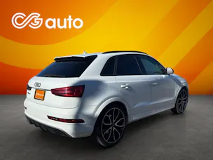 AUDI RS Q3 2.5 TFSI performance quattro S-tronic