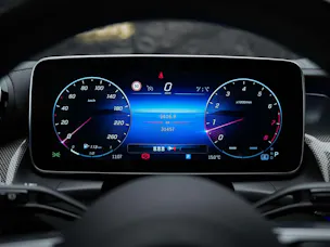MERCEDES-BENZ GLC 300 4Matic AMG Line 9G-Tronic