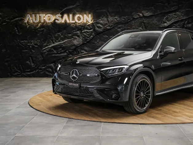 MERCEDES-BENZ GLC 300 4Matic AMG Line 9G-Tronic