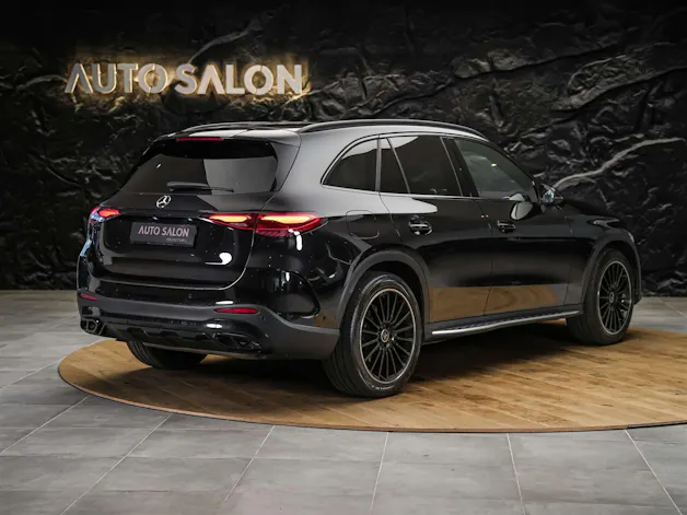 MERCEDES-BENZ GLC 300 4Matic AMG Line 9G-Tronic