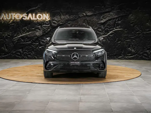 MERCEDES-BENZ GLC 300 4Matic AMG Line 9G-Tronic