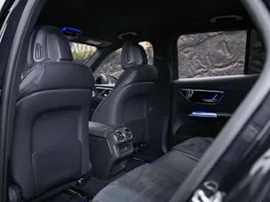 MERCEDES-BENZ GLC 300 4Matic AMG Line 9G-Tronic