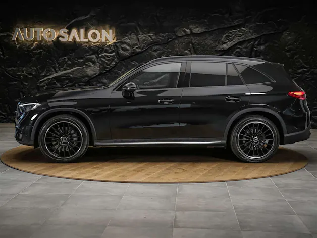 MERCEDES-BENZ GLC 300 4Matic AMG Line 9G-Tronic