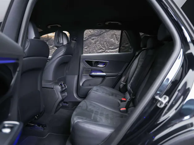 MERCEDES-BENZ GLC 300 4Matic AMG Line 9G-Tronic
