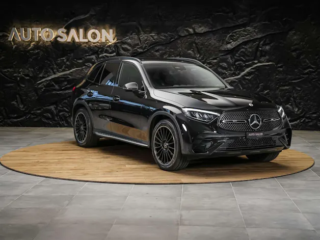 MERCEDES-BENZ GLC 300 4Matic AMG Line 9G-Tronic