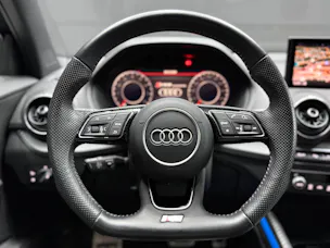 AUDI SQ2 TFSI quattro S-tronic