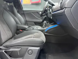 AUDI SQ2 TFSI quattro S-tronic