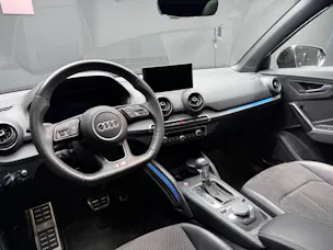 AUDI SQ2 TFSI quattro S-tronic