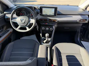 DACIA Sandero Stepway TCe 90 Comfort