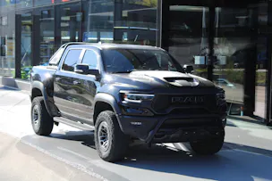 DODGE TRX 6.2 V8 711 PS