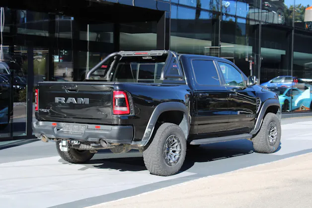 DODGE TRX 6.2 V8 711 PS